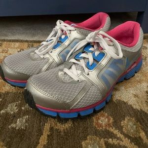 Nike Dual Fusion ST 2